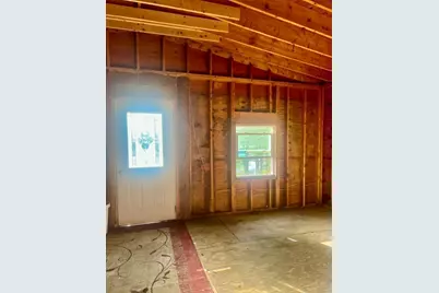 131 Gleason Ave, East Brookfield, MA 01515 - Photo 8