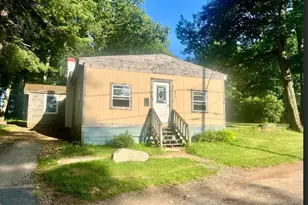 131 Gleason Ave, East Brookfield, MA 01515 - Photo 6
