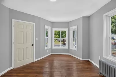58 Greene St, Springfield, MA 01109 - Photo 10