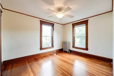 54 Montgomery Ave #Left, Holyoke, MA 01040 - Photo 12