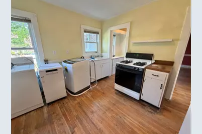 90 Broadway Ave #1, Arlington, MA 02474 - Photo 8