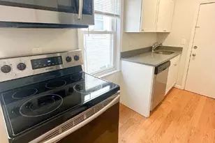 46 South St, Somerville, MA 02143 - Photo 4