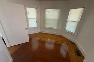 16 Alderman St, Springfield, MA 01108 - Photo 6