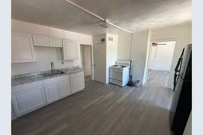 18 Alderman St #3, Springfield, MA 01108 - Photo 1