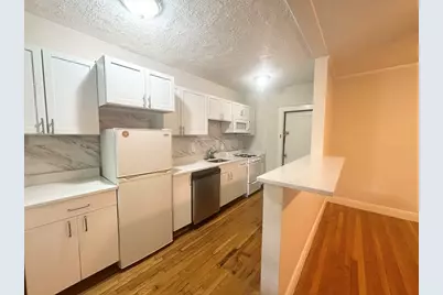15 Ives Street #25, Beverly, MA 01915 - Photo 2