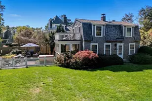 11 Friendship Ln, Duxbury, MA 02332 - Photo 6