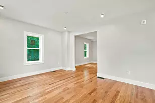 4 Mayhew St, Framingham, MA 01702 - Photo 10