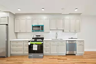 4 Mayhew St, Framingham, MA 01702 - Photo 4