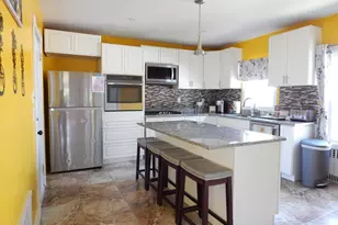 288 Irvington St, New Bedford, MA 02745 - Photo 14