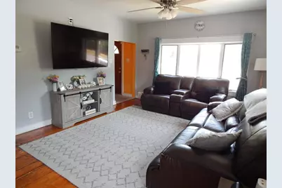 288 Irvington St, New Bedford, MA 02745 - Photo 4