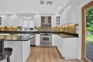 115 Pond St, Avon, MA 02322 - Photo 4