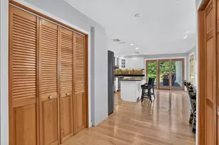 115 Pond St, Avon, MA 02322 - Photo 8
