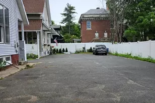 1 Gibbs Ct, Orange, MA 01364 - Photo 4