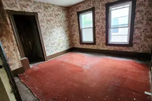 1 Gibbs Ct, Orange, MA 01364 - Photo 30