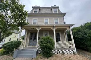 49 Pearl St, Newton, MA 02468 - Photo 4
