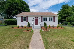 43 Chestnut Ave, Auburn, MA 01501 - Photo 1