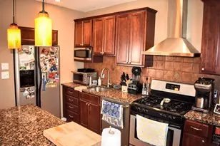 79 Francis St, Waltham, MA 02451 - Photo 2