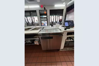914 Morton St, Boston, MA 02126 - Photo 6