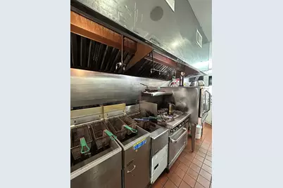 914 Morton St, Boston, MA 02126 - Photo 22