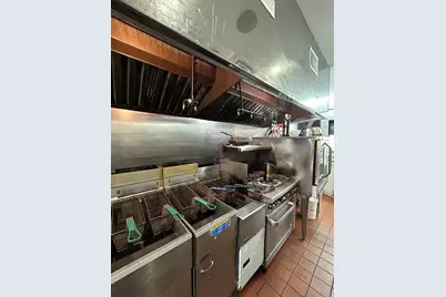 914 Morton St, Boston, MA 02126 - Photo 22