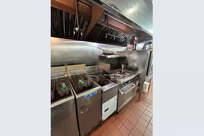 914 Morton St, Boston, MA 02126 - Photo 14