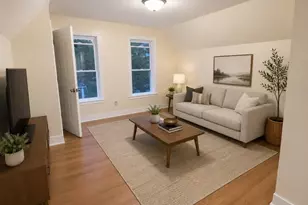 30 Ekman St, Worcester, MA 01607 - Photo 2