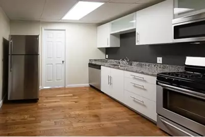 28 Monmouth St #1, Boston, MA 02128 - Photo 2