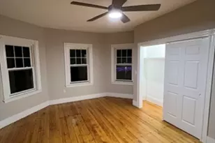 6 Primrose St, Boston, MA 02131 - Photo 8