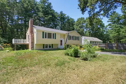37 Woodbury Rd, Southborough, MA 01772 - Photo 2