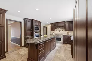 1051 Converse St, Longmeadow, MA 01106 - Photo 10