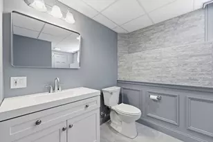 1051 Converse St, Longmeadow, MA 01106 - Photo 34