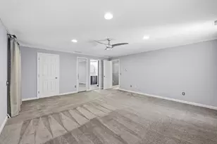1051 Converse St, Longmeadow, MA 01106 - Photo 20