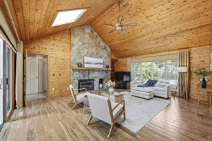 1051 Converse St, Longmeadow, MA 01106 - Photo 12