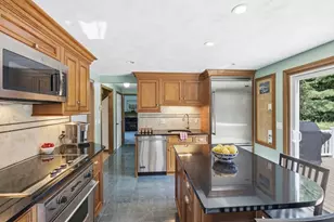 2 Spartan Arrow Rd, Littleton, MA 01460 - Photo 4