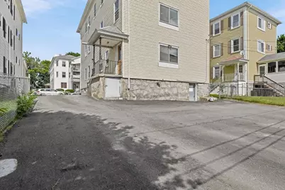 16 Plantation Street, Worcester, MA 01604 - Photo 4