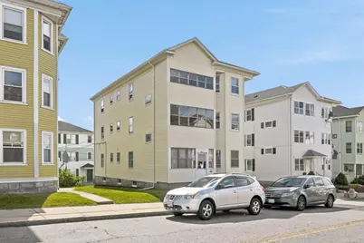 16 Plantation Street, Worcester, MA 01604 - Photo 2