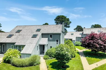 40 Hidden Cove Road Unit 2 #2, Oak Bluffs, MA 02557 - Photo 2