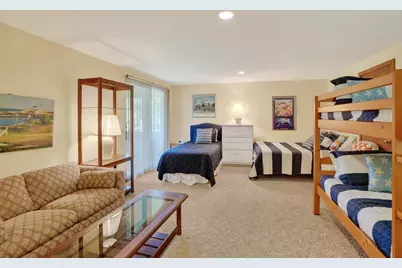 40 Hidden Cove Road Unit 2 #2, Oak Bluffs, MA 02557 - Photo 26
