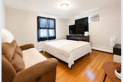 11 Commonwealth Ct #9, Boston, MA 02135 - Photo 10