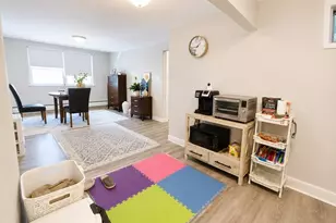 11 Commonwealth Ct, Boston, MA 02135 - Photo 4