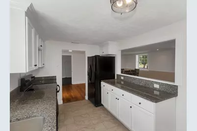 17 Congamond Rd, Southwick, MA 01077 - Photo 8