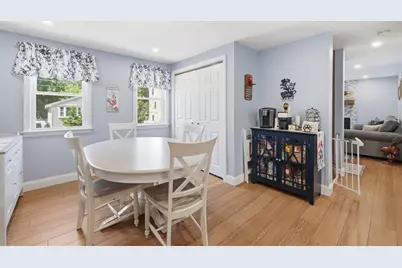 18 Tremont St, Billerica, MA 01821 - Photo 6