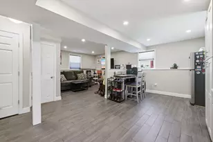 18 Tremont St, Billerica, MA 01821 - Photo 34