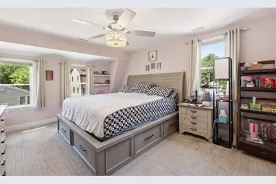18 Tremont St, Billerica, MA 01821 - Photo 18