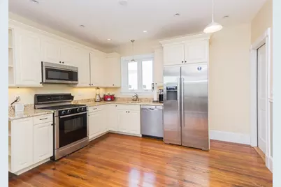 24 Pierce Avenue #3br,2br+Stu, Boston, MA 02122 - Photo 8