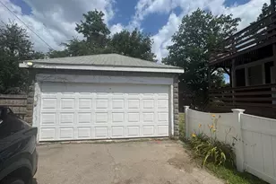 24 Pierce Ave, Boston, MA 02122 - Photo 16