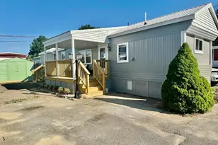 3 Kevin Dr, Middleborough, MA 02346 - Photo 2