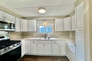 3 Kevin Dr, Middleborough, MA 02346 - Photo 6