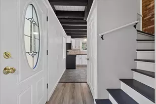 37 Breakneck Rd, Sturbridge, MA 01566 - Photo 2