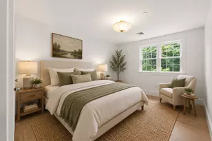 66 Pleasant St, Marblehead, MA 01945 - Photo 20